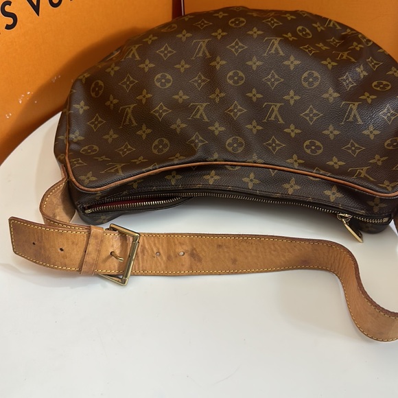 💎✨AUTHENTIC✨💎 Louis Vuitton Croissant GM - Picture 12 of 15